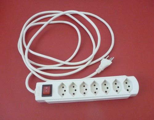 Bloc multiprise électrique - bloc,